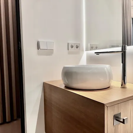 Villamora Alfaros 35