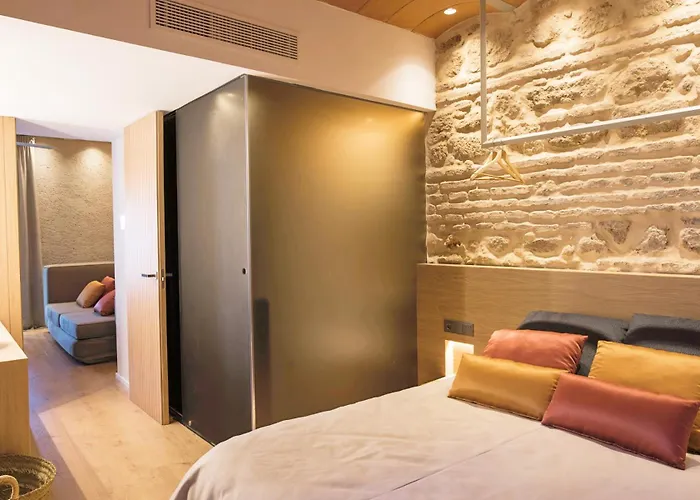 Villamora Alfaros 35 Free Parking *